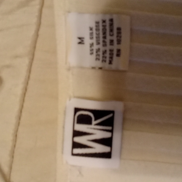 WR,M, ivory - Picture 3 of 3